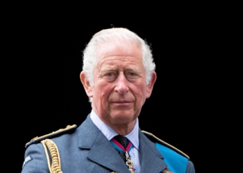 Charles III shpallet zyrtarisht mbret i Britanisë së Madhe