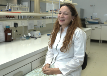 Nga Hamburgu në Prishtinë, 27-vjeçarja ushtron profesionin e saj si specialiste për analizat e ushqimit