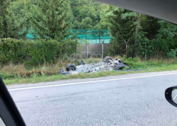 Kurti i dërgon letër urimi kryeministres së Britanisë së Bashkuar, e fton për vizitë në Kosovë