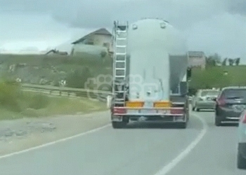 Kamioni rrezikon aksident tragjik në magjistralen Gjilan-Prishtinë