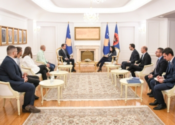 Nis takimi i Osmanit me Këshillin e Prindërve dhe Koalicionin e OJQ-ve