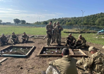 Ushtarët e FSK trajnohen bashkë me ushtarë të FASh