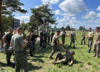 Marinsat Amerikanë dhe FSK-ja trajnohen së bashku