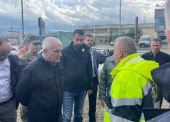 Sveçla viziton Gjakovën dhe Rahovecin pas vërshimeve nga reshjet e shiut
