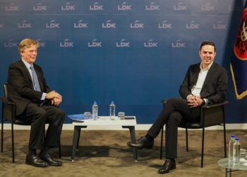 Abdixhiku takon shefin e EULEX-it, kërkon sundim të ligjit në tërë territorin e Kosovës