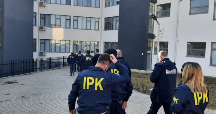 IPK rekomandoi suspendimin e tre zyrtarëve policorë 