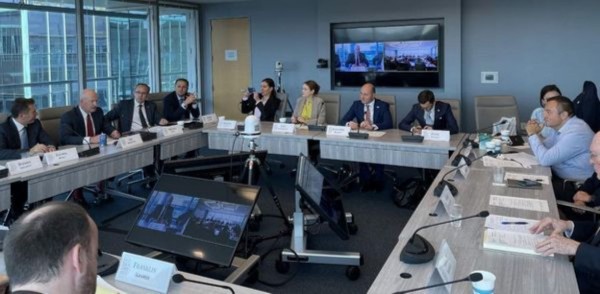 Ish kryeministri Hoti po merr pjesë në një tryezë diskutimi në Këshillin Atlantik në Uashington