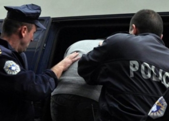 ​Rrahje në Pejë, arrestohen babë e birë