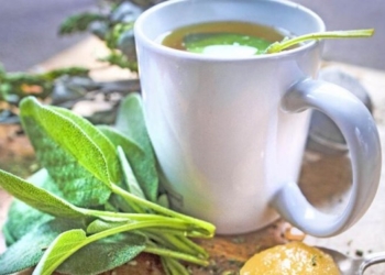 ​Përfitimet e çajit në kujdesin e lëkurës