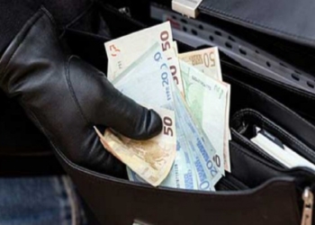 ​Nën kërcënimin e armës postierit i grabisin mbi 3 mijë euro në Gjakovë