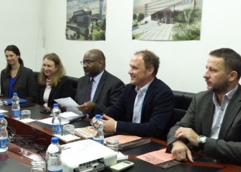 ​Delegacioni i MCC-së viziton “Termokosin”, vlerësohet bashkëpunimi për projektin HeatSave