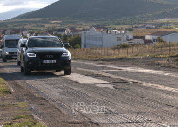 Qytetarët të lodhur nga infrastruktura e dobët rrugore