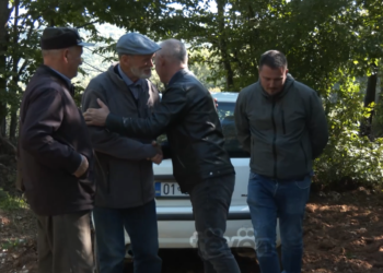 Një mërgimtar nga Zvicra dhuroi donacion për ta ndërtuar bunkerin e radios së luftës