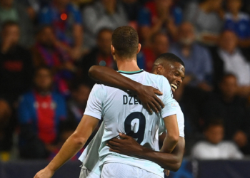 Interi fiton lehtë në Çeki, Tottenhami pëson një “kolaps” në fund nga Sportingu