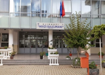 Gjimnazi “Hivzi Sylejmani” fillon mësimin të hënën