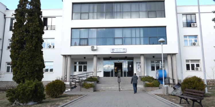 Aktakuzë ndaj 6 zyrtarëve komunalë në Istog për kryerjen e  21 veprave penale