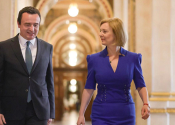 Kurti uron Truss për detyrën e re, pret që të punojnë për njohjen reciproke mes Kosovës e Serbisë