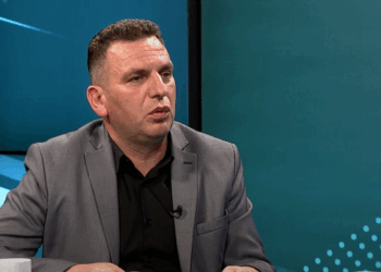 Sindikata e KEK-ut paralajmëron protesta javën e ardhshme, nuk i përjashton as grevat