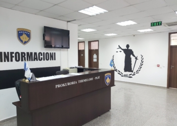 Arrestohen tre persona për vjedhjen e 20 mijë eurove