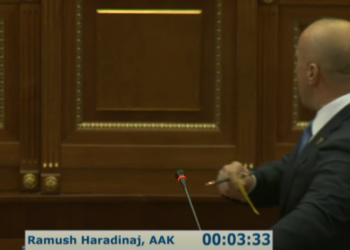 “Hajde në foltore”, Haradinaj përplaset me ministrin Murati