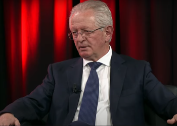 Hyseni: Lajçak i pafuqishëm për të bërë diçka në dialog pa angazhimin e Gjermanisë e Francës