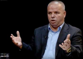 Latifi: Qeveria t’i jep fund lojës me sindikata