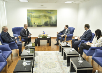 Ky është propozimi i Avokatit të Popullit për marrëveshje mes Qeverisë dhe sindikatave për dalje nga greva