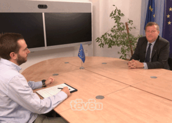 Szunyog: Propozimi i BE-së për targat u refuzua, palët duhet të gjejnë zgjidhje