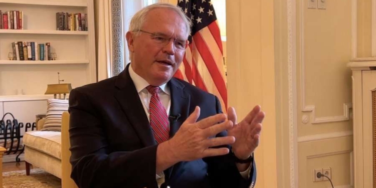 Hill: Kosova t’i bashkohet “Ballkanit të Hapur”, është në interes të saj