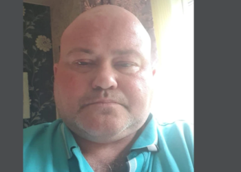 Trupi i britanikut që vdiq në burg dorëzohet nga rusët me shenja torture