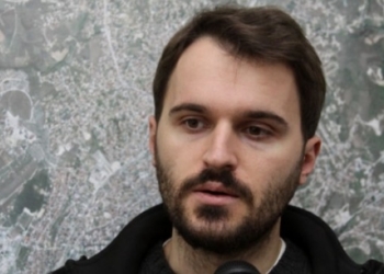 Frashër Krasniqi: Albin Kurti është tuc, veç presionin e rezistencën e di hak