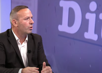 Vetëvendosje në Obiliq thotë se ka fakte se kryetari Gashi ka keqpërdorur mbi 40 mijë euro