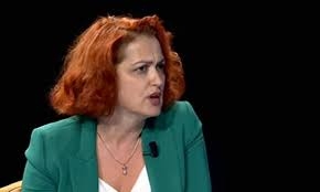 Hoxha: Meqë shteti nuk garanton kursimet pensionale, nuk duhet as t’i ndalë qytetarët nëse duan t’i tërheqin