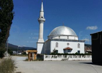 Në xhaminë e Kamenicës vidhen 300 euro nga arka e ndihmave, dy të arrestuar