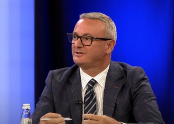 Arifi: Kryetarët e komunave veriore serbe, po paraqiten si një “mini” Qeveri brenda Kosovës