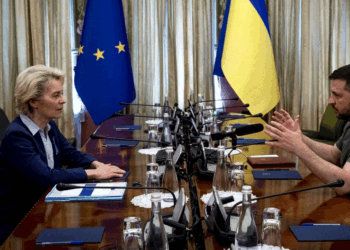 Shefja e BE-së viziton Kievin për të diskutuar thellimin e bashkëpunimit