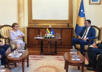 Konjufca takohet me përfaqësuesit e Grupit të Miqësisë Lituani- Ballkani Perëndimor