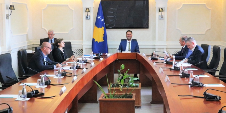 Procedohet në Qeveri Projektligji për tërheqjen e mjeteve nga Trusti