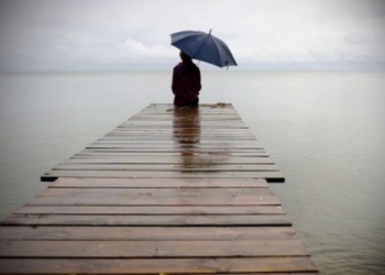 Një grua që dëshiron të rrijë vetëm – aspak e çuditshme