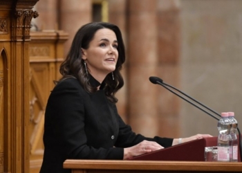 Presidentja hungareze qëndron në Kosovë