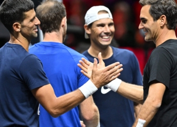 Federer e mbyll me humbje/ Nadal, kolegët dhe publiku i dhurojnë lamtumirën e ëndrrave!