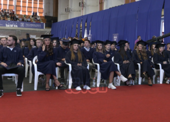 UBT me ceremoni për absolventët, studentët të kënaqur me cilësinë e studimeve në këtë kolegj