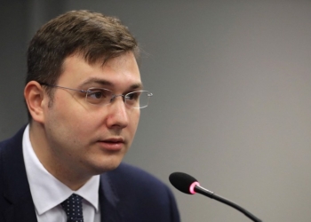 Ministri i Jashtëm i Çekisë, vendi që ka në agjendë liberalizmin e vizave takohet me Osmanin e Bislimin