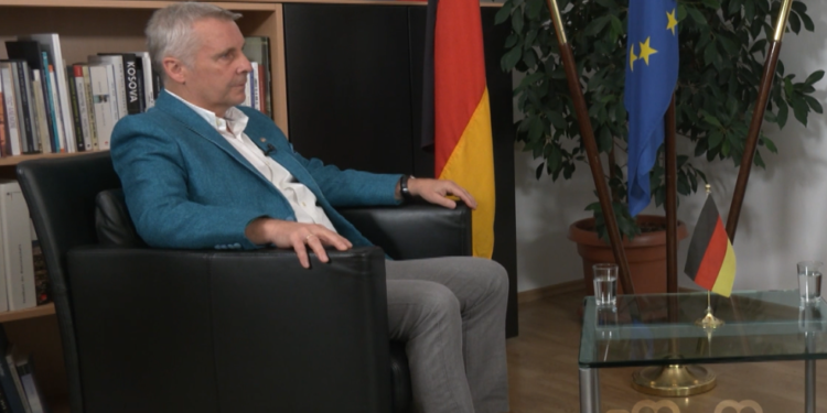 Ambasadori gjerman thotë se ideja për shkëmbim territoresh ka qenë dhe do të jetë ide e keqe