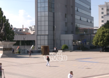 Me Ligjin i ri sipas përllogaritjeve të sindikatës, specialistët do t’i marrin 1400 euro në muaj