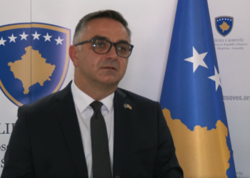 AAK kërkon interpelancë me Hekuran Muratin për shkak të gjendjes ekonomike