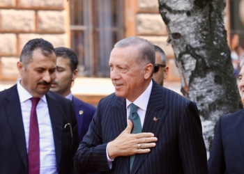Erdogan: Nga Bosnja në Turqi, vetëm me letërnjoftime
