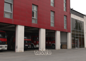 Zjarrfikësve nuk u dalin paga e muajit gusht