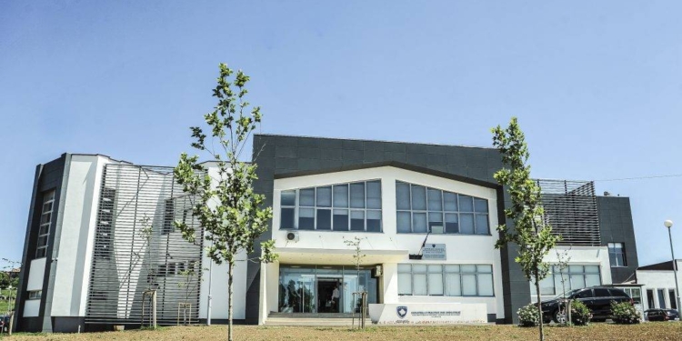 Ministria e Industrisë më jotransparentja e Qeverisë Kurti