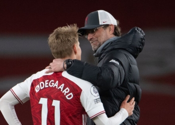 Klopp, i fiksuar pas “yllit” të Arsenalit: E doja të Dortmundi, por preferoi Realin